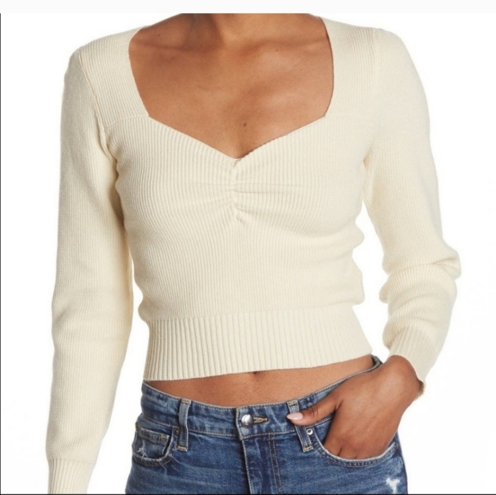 Astr Cream Sweatheart Ribbed Knit Top